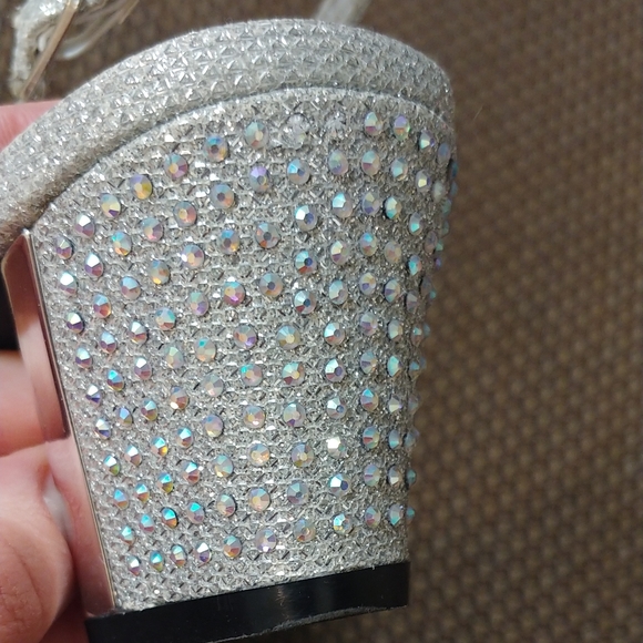 Rhinestone heels - Picture 2 of 6
